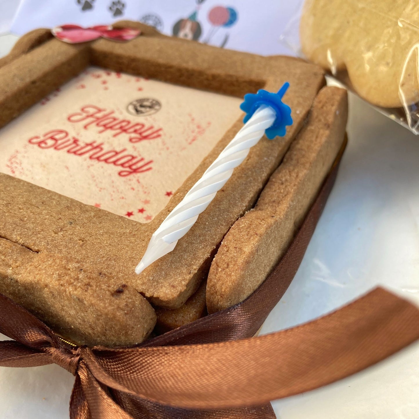 Torta per Cani BiscoBau Destrutturabile Senza Zuccheri Aggiunti -  Happy Birthday